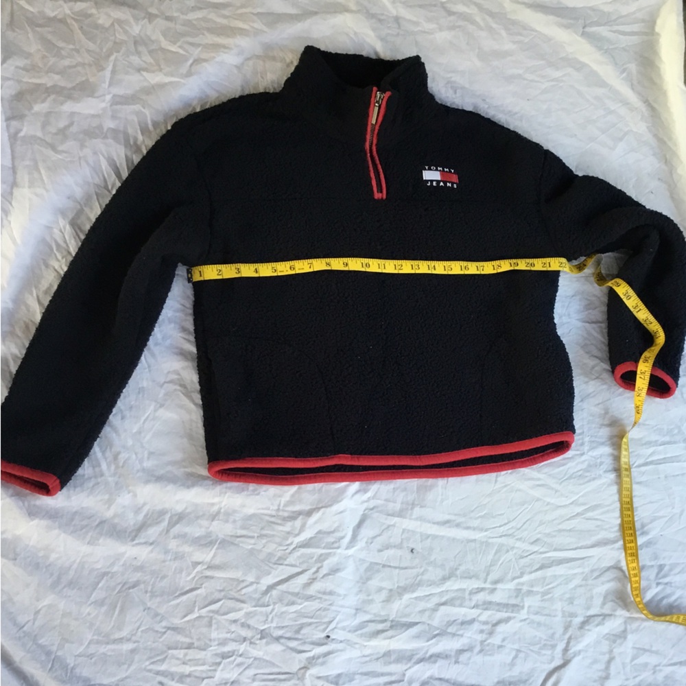 Tommy Hilfiger sweater